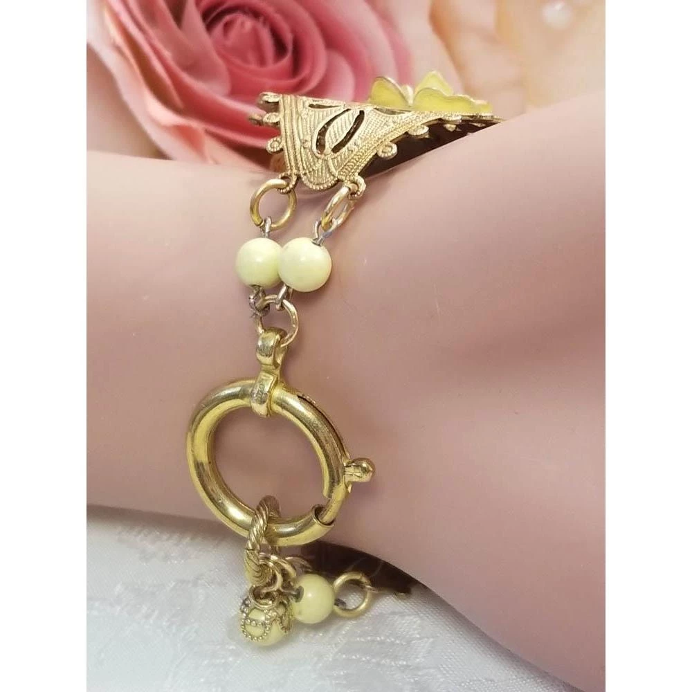 Headpiece Heaven Shop By Vendor Floral Cameo Bracelet 4 Headpiece Heaven Shop By Vendor Floral Cameo Bracelet