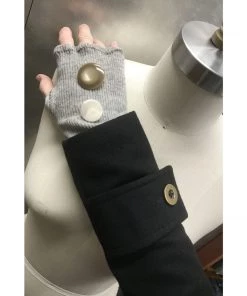 Sutter Larkin Recycled Cashmere Fingerless Gloves