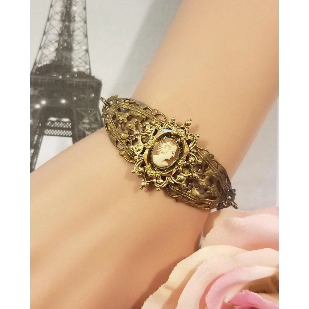 Headpiece Heaven Shop By Vendor Shell Cameo Bracelet 3 Headpiece Heaven Shop By Vendor Shell Cameo Bracelet