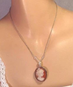 Headpiece Heaven Shell Cameo Necklace Shop By Vendor