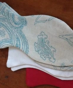 Themis And Thread Traditional Bow Tie